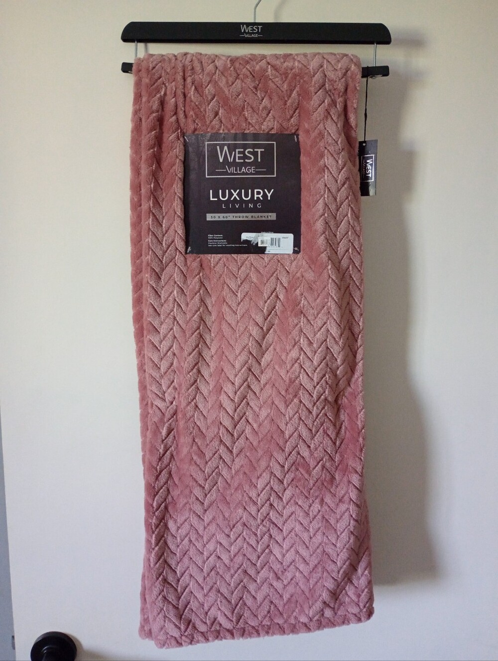 Rose Colored 50x60 Soft Throw Blanket NWT
